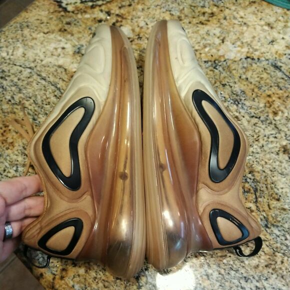 Size 8 - Nike Air Max 720 Desert 2019 Running Hiking Shoe Sneakers